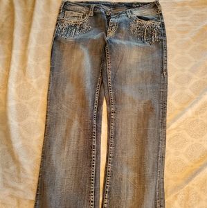 New! Never worn, Size 32 35 cowgirl tuff jeans